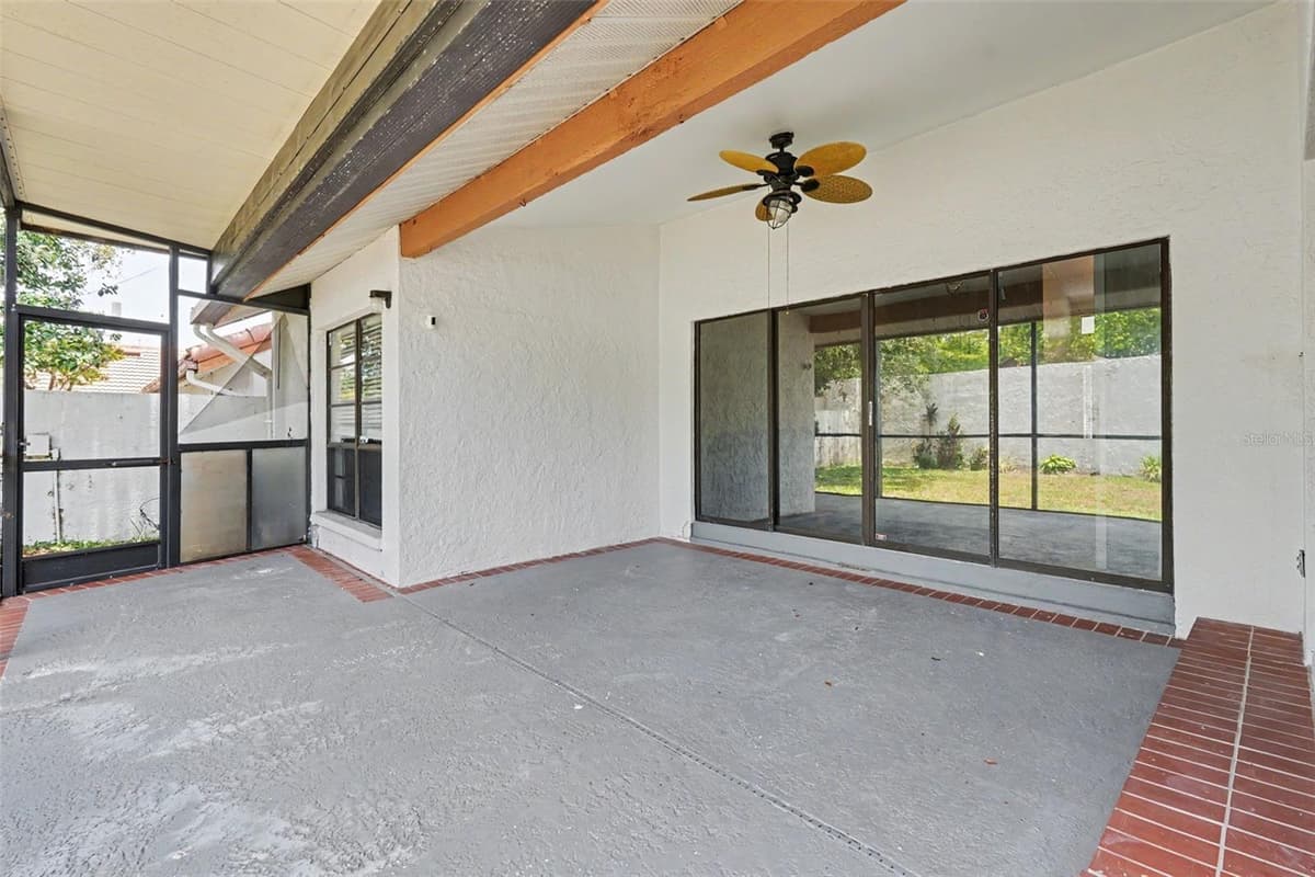 11502 ROBLES DEL RIO PLACE — photo 27 of 39