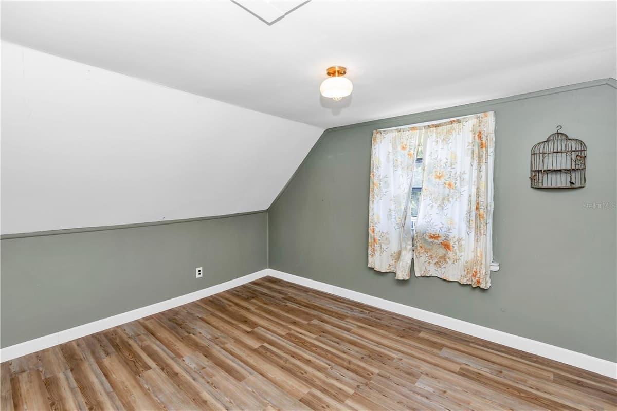 162 PARK STREET — photo 28 of 48