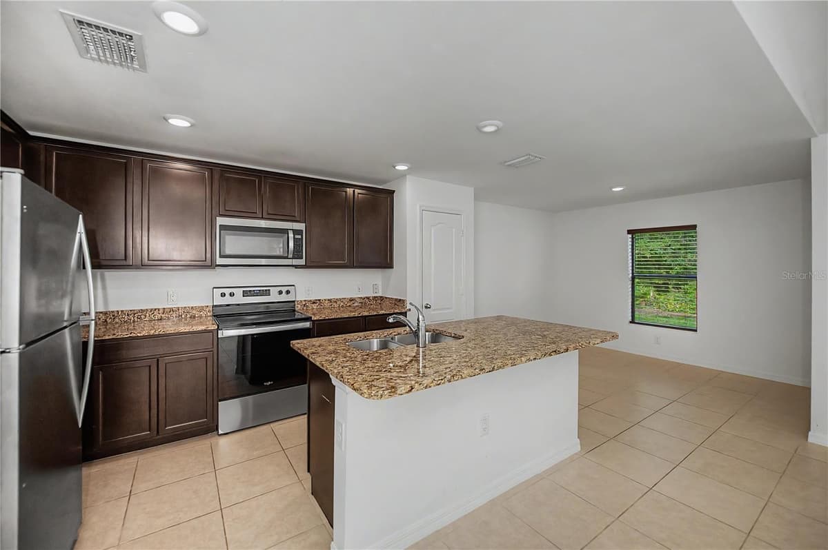 2555 ATWATER DRIVE — photo 5 of 64