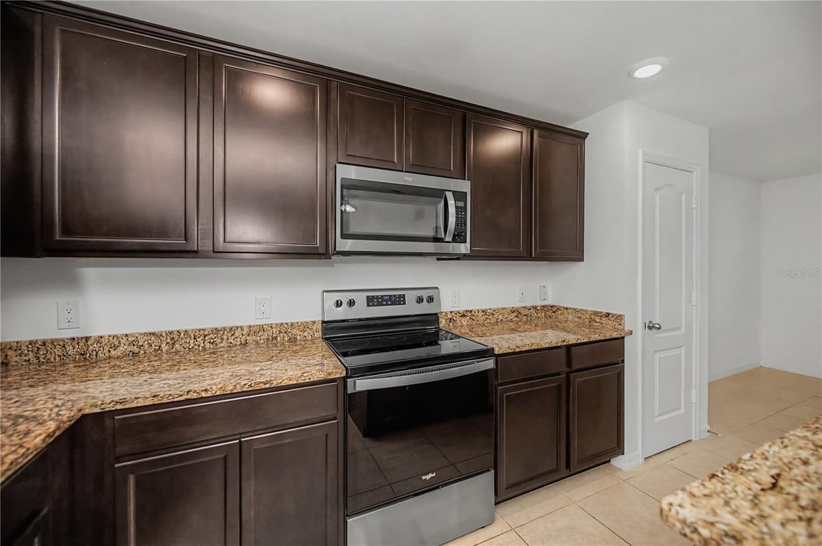 2555 ATWATER DRIVE — photo 20 of 64