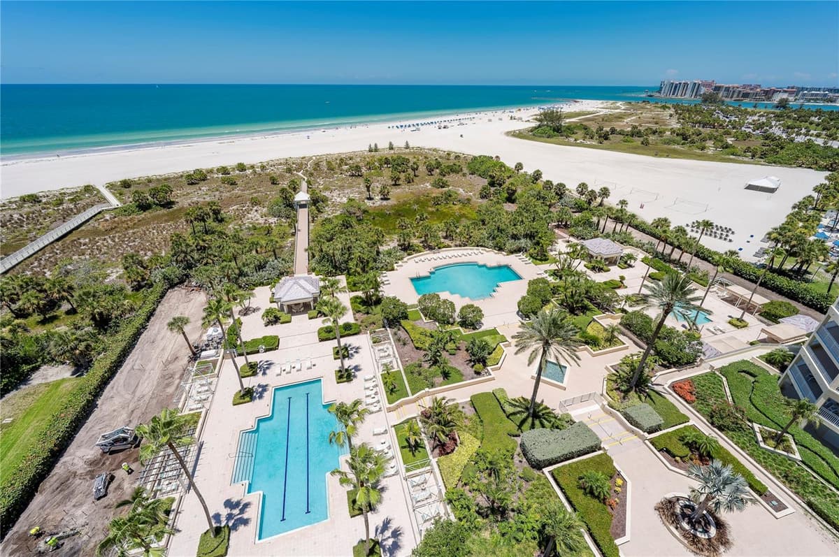 1180 GULF BOULEVARD — photo 5 of 46