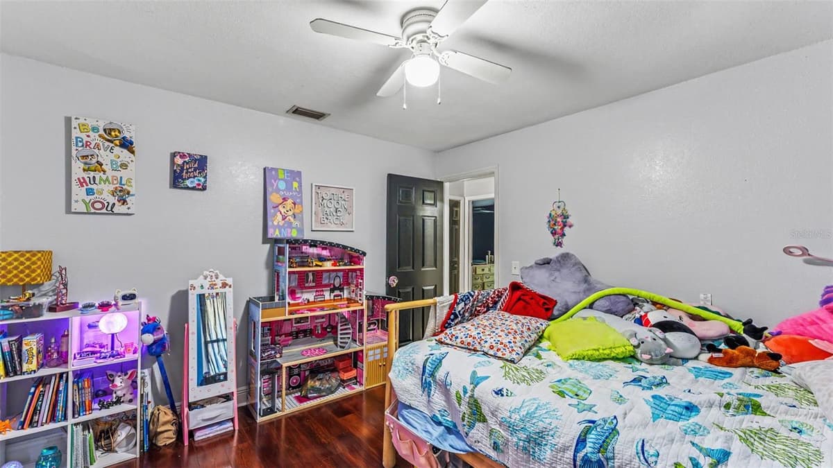 5060 STARLING DRIVE — photo 15 of 40