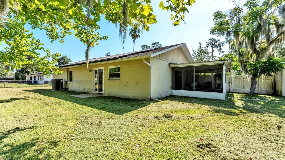5060 STARLING DRIVE — photo 34 of 40