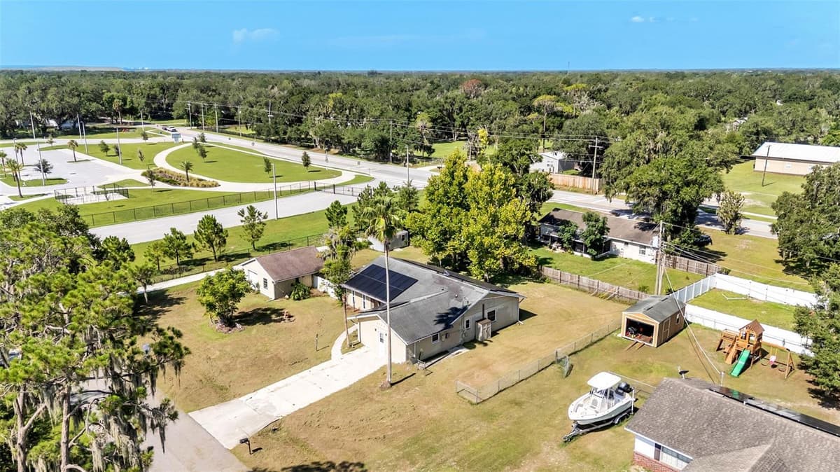 5060 STARLING DRIVE — photo 38 of 40