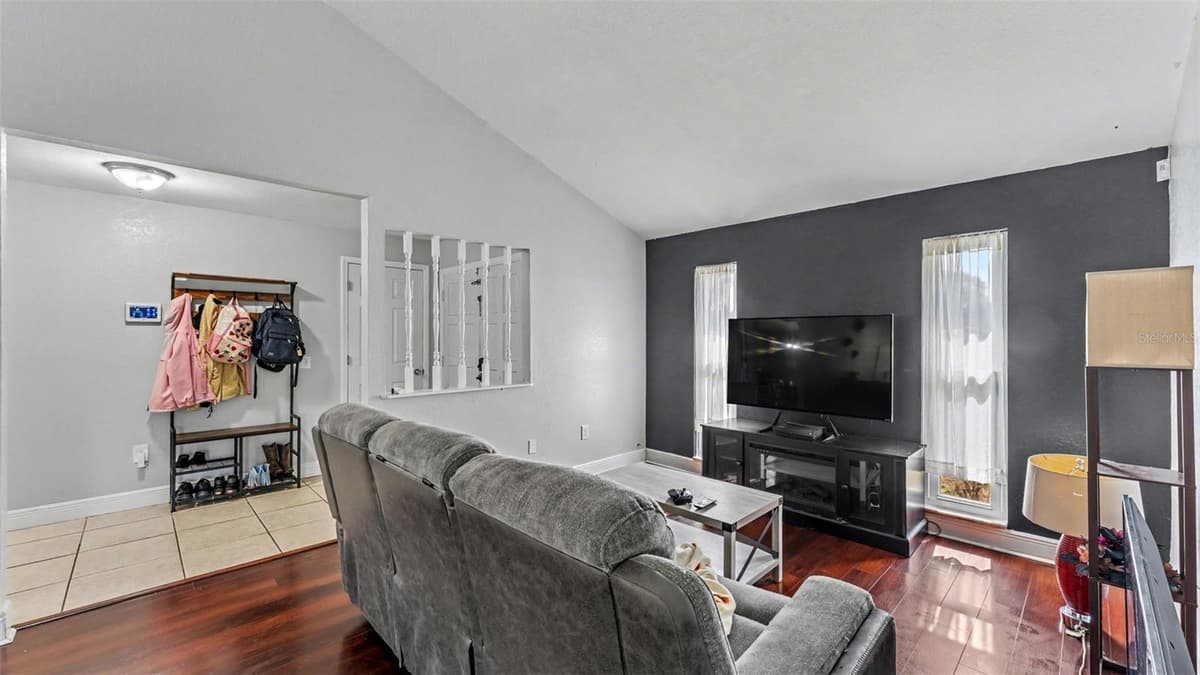 5060 STARLING DRIVE — photo 3 of 40