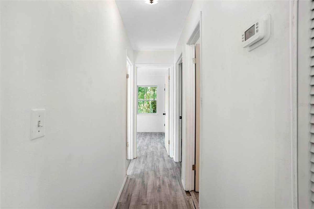 111 ELM AVENUE — photo 6 of 26