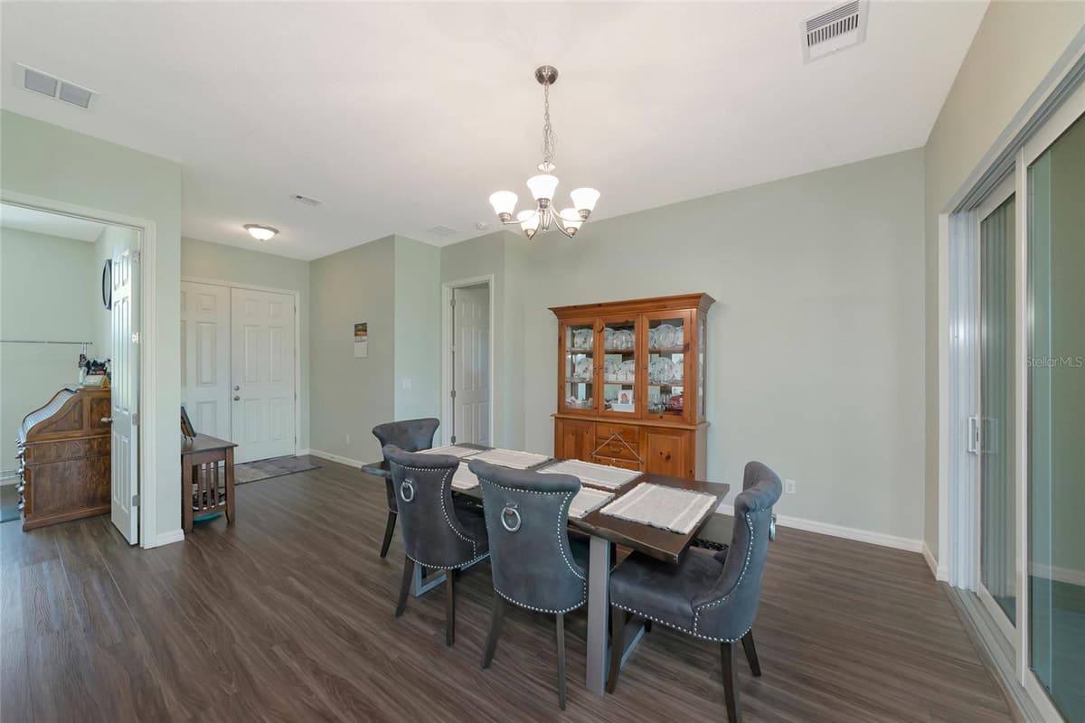 30620 BETTS ROAD — photo 16 of 60