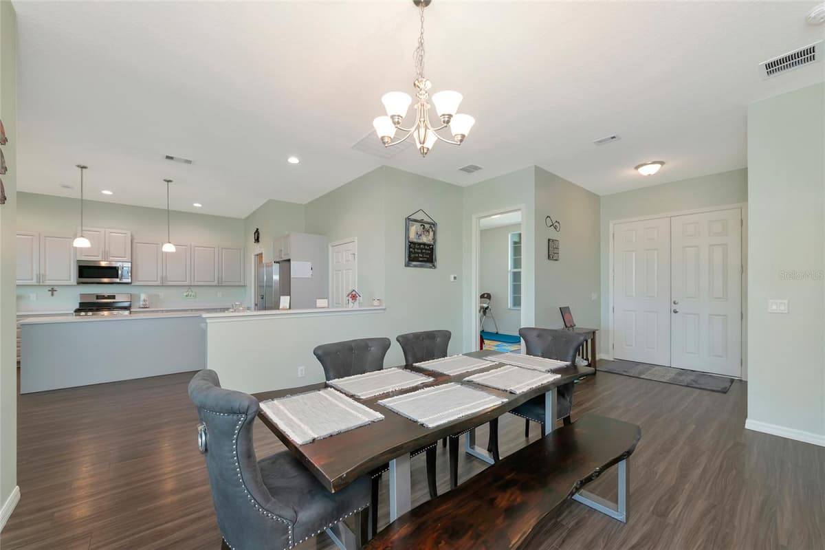 30620 BETTS ROAD — photo 15 of 60