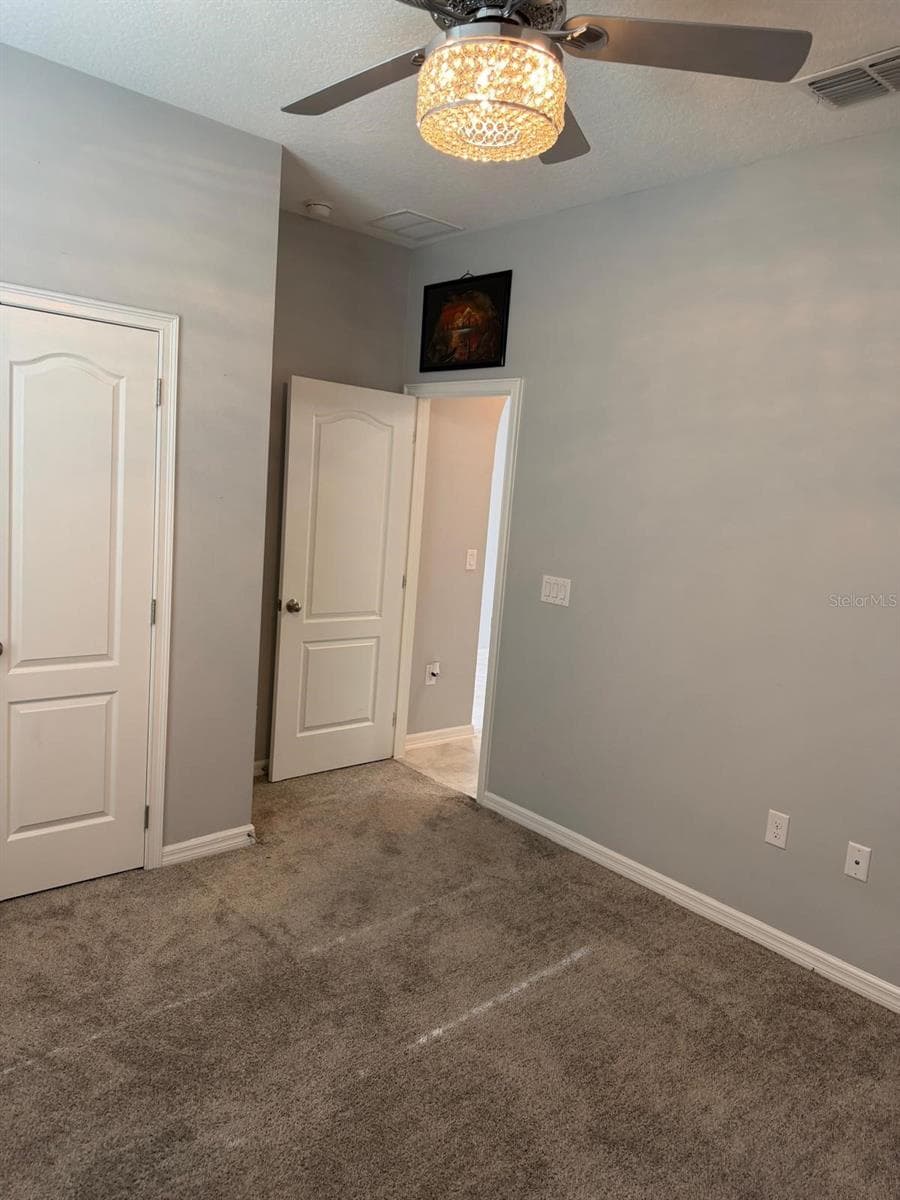 920 BOXELDER AVENUE — photo 5 of 22