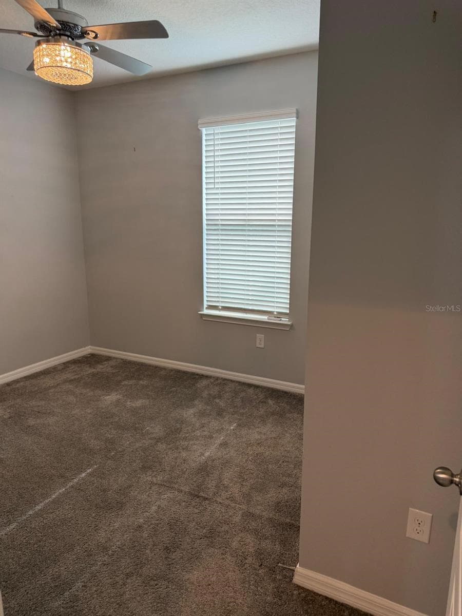 920 BOXELDER AVENUE — photo 6 of 22