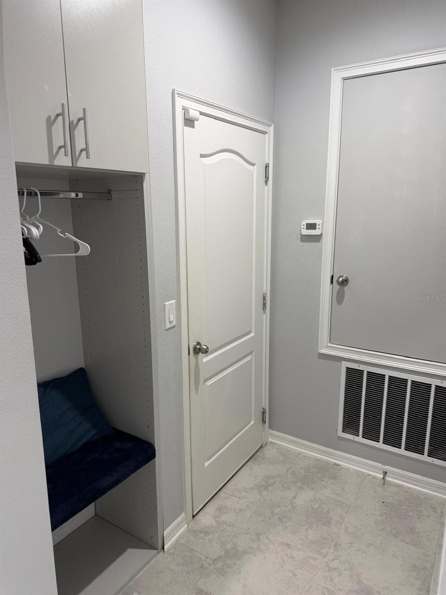 920 BOXELDER AVENUE — photo 8 of 22