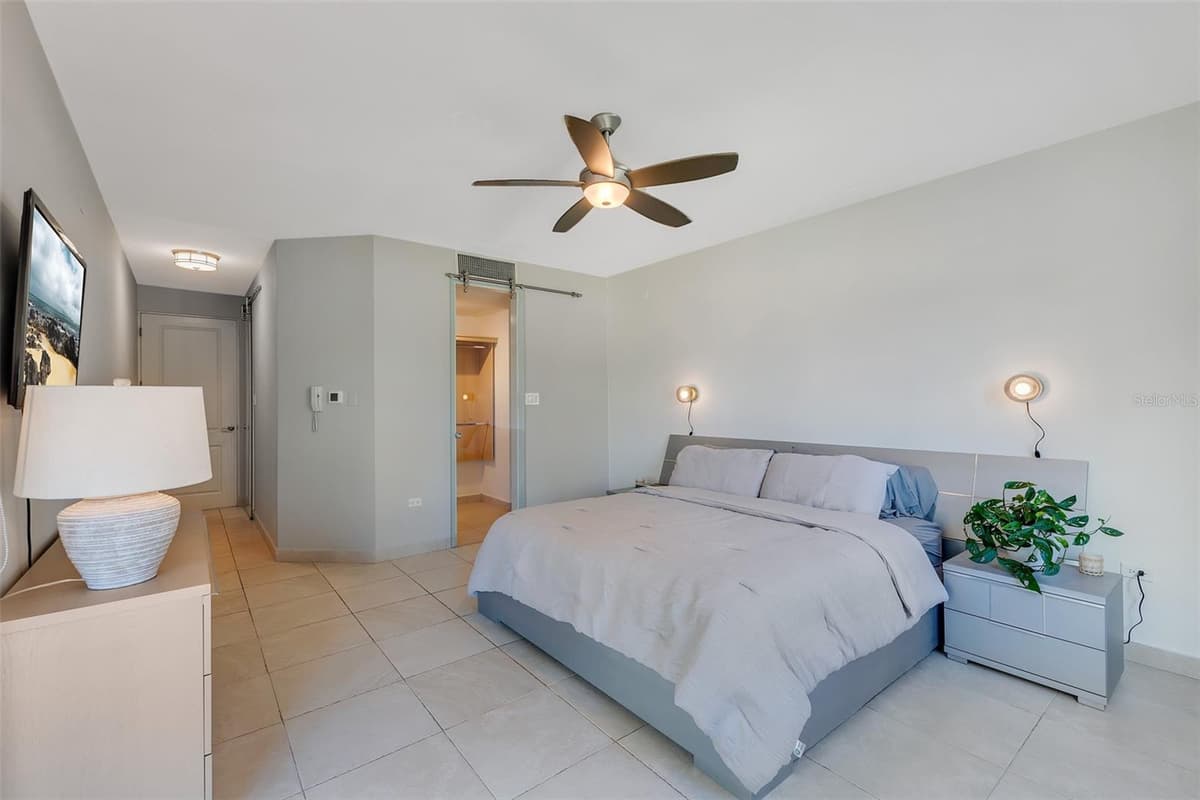 6690 CALLE TURQUOISE — photo 14 of 31