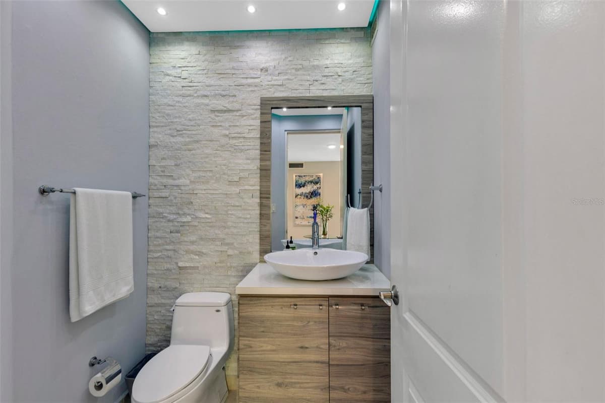 6690 CALLE TURQUOISE — photo 19 of 31