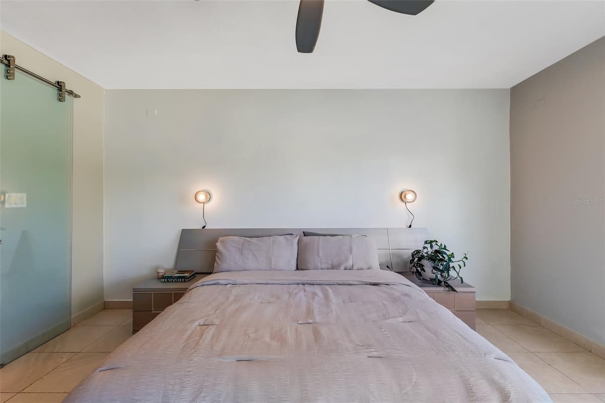 6690 CALLE TURQUOISE — photo 13 of 31