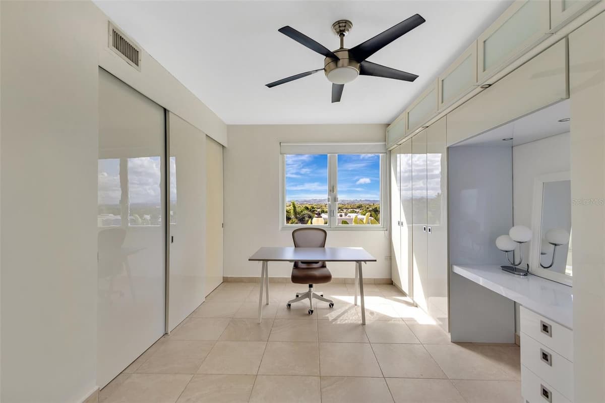 6690 CALLE TURQUOISE — photo 18 of 31
