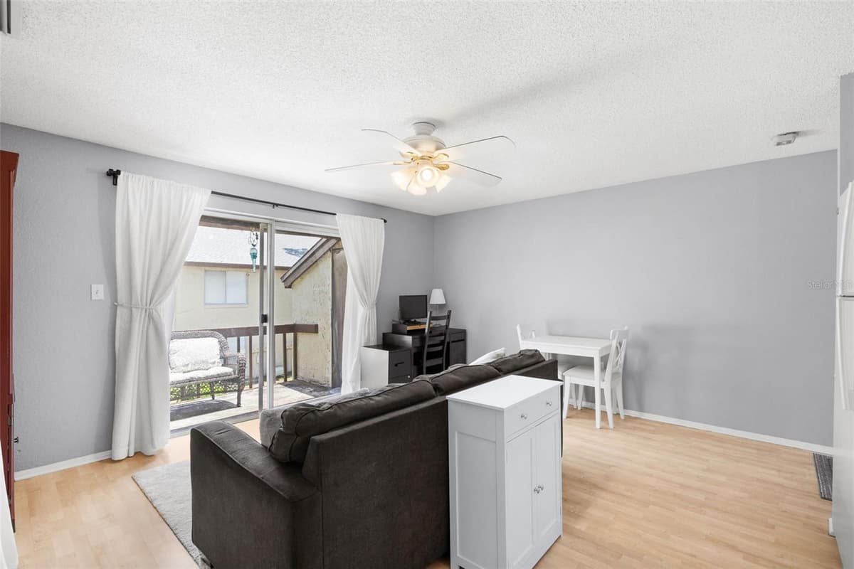 4215 BAY DRIVE — photo 7 of 23