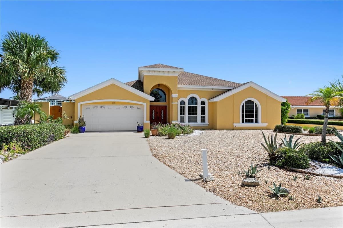 115 ALETA DRIVE — photo 3 of 55