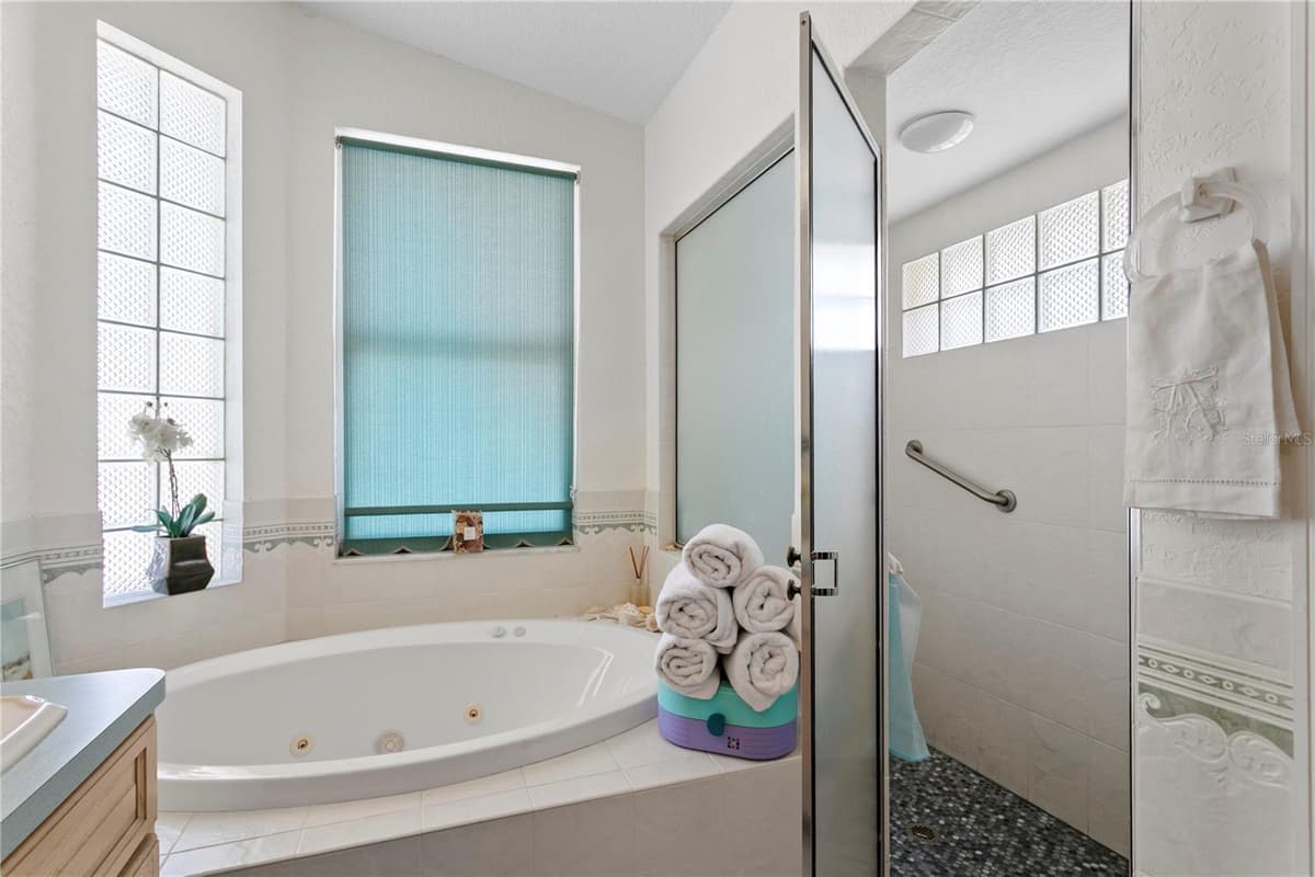 115 ALETA DRIVE — photo 25 of 55