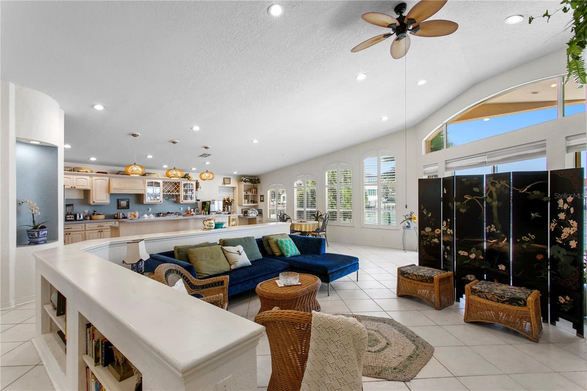 115 ALETA DRIVE — photo 11 of 55