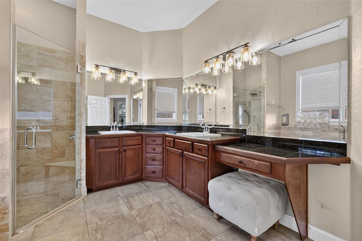900 BRIGHTWATER CIRCLE — photo 20 of 45