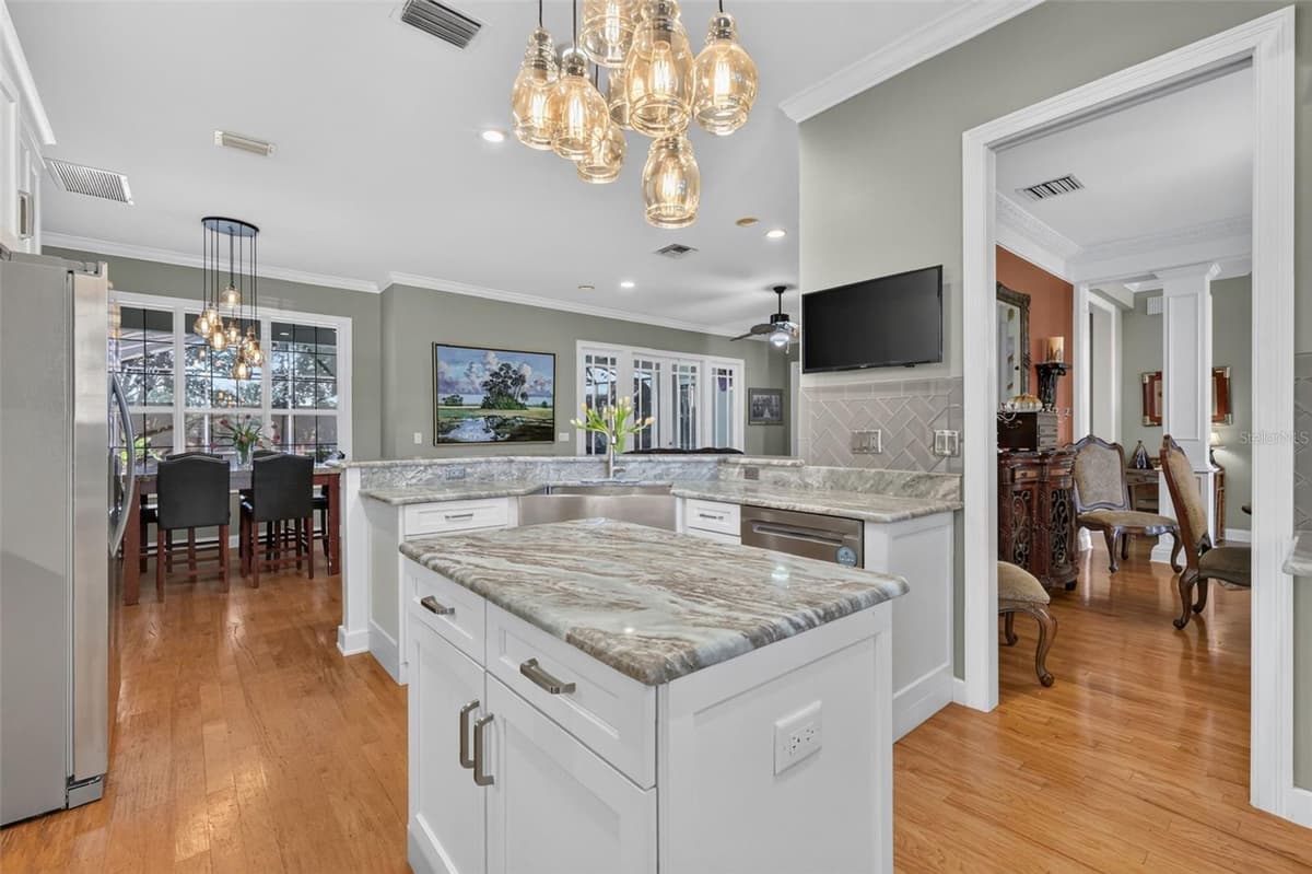 900 BRIGHTWATER CIRCLE — photo 13 of 45