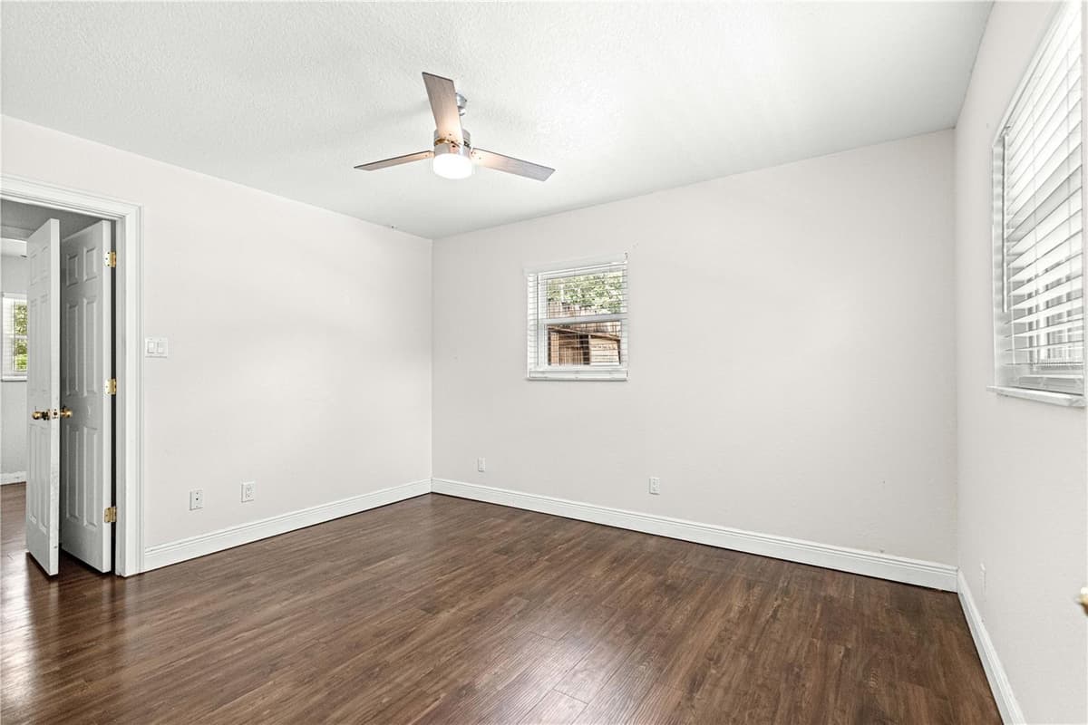 11547 123 ST — photo 45 of 62