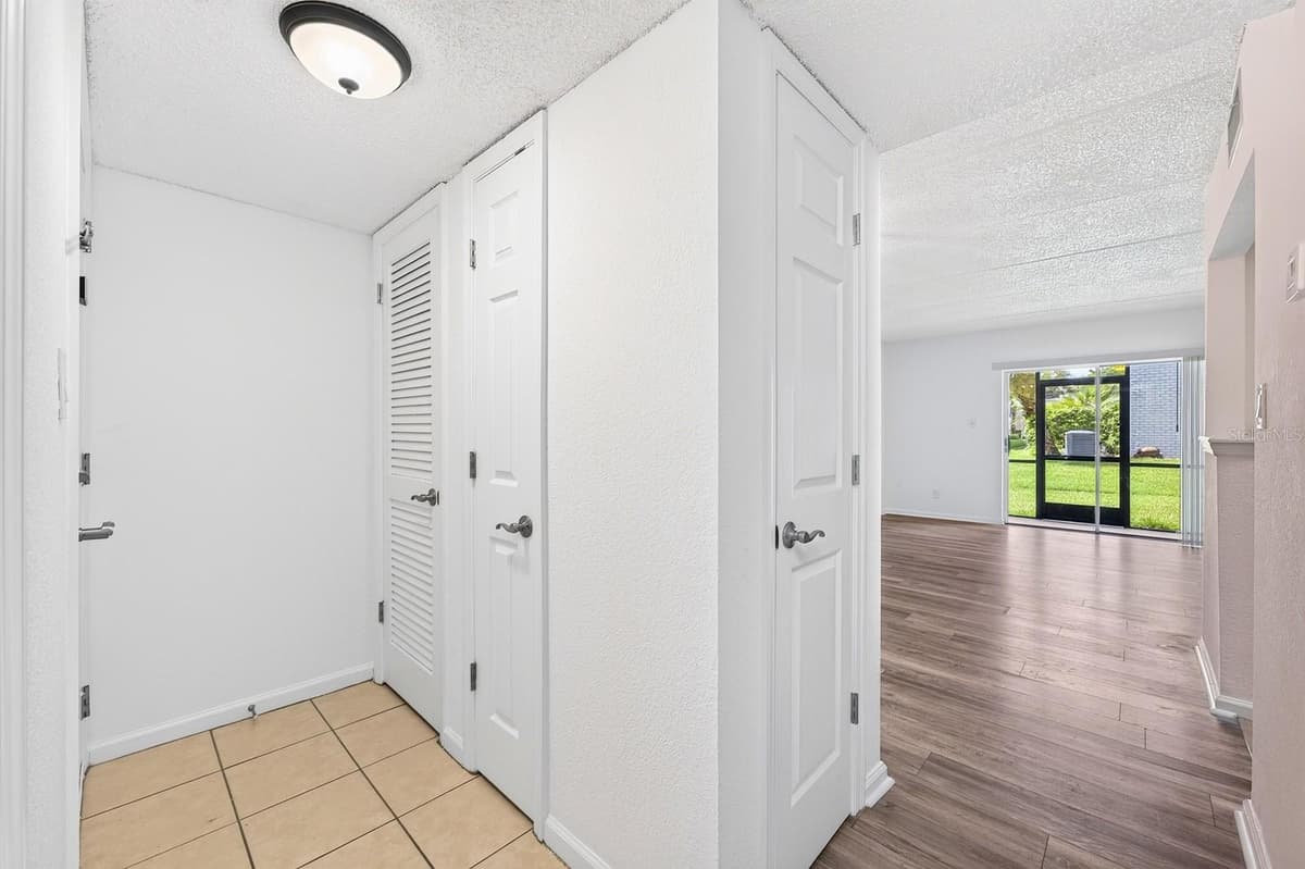 283 LEWFIELD CIRCLE — photo 13 of 23