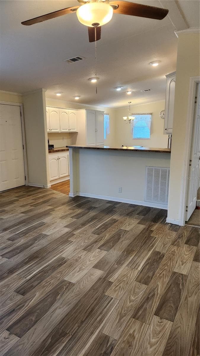 2251 146TH CIRCLE — photo 12 of 30