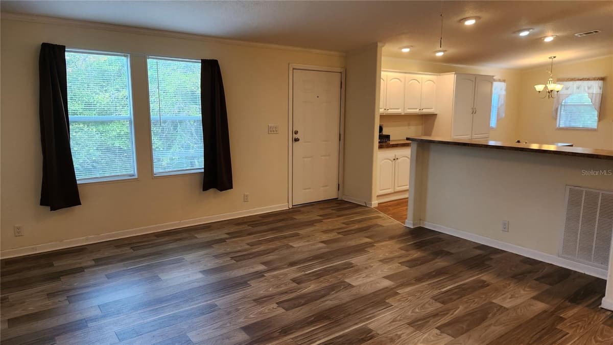 2251 146TH CIRCLE — photo 13 of 30