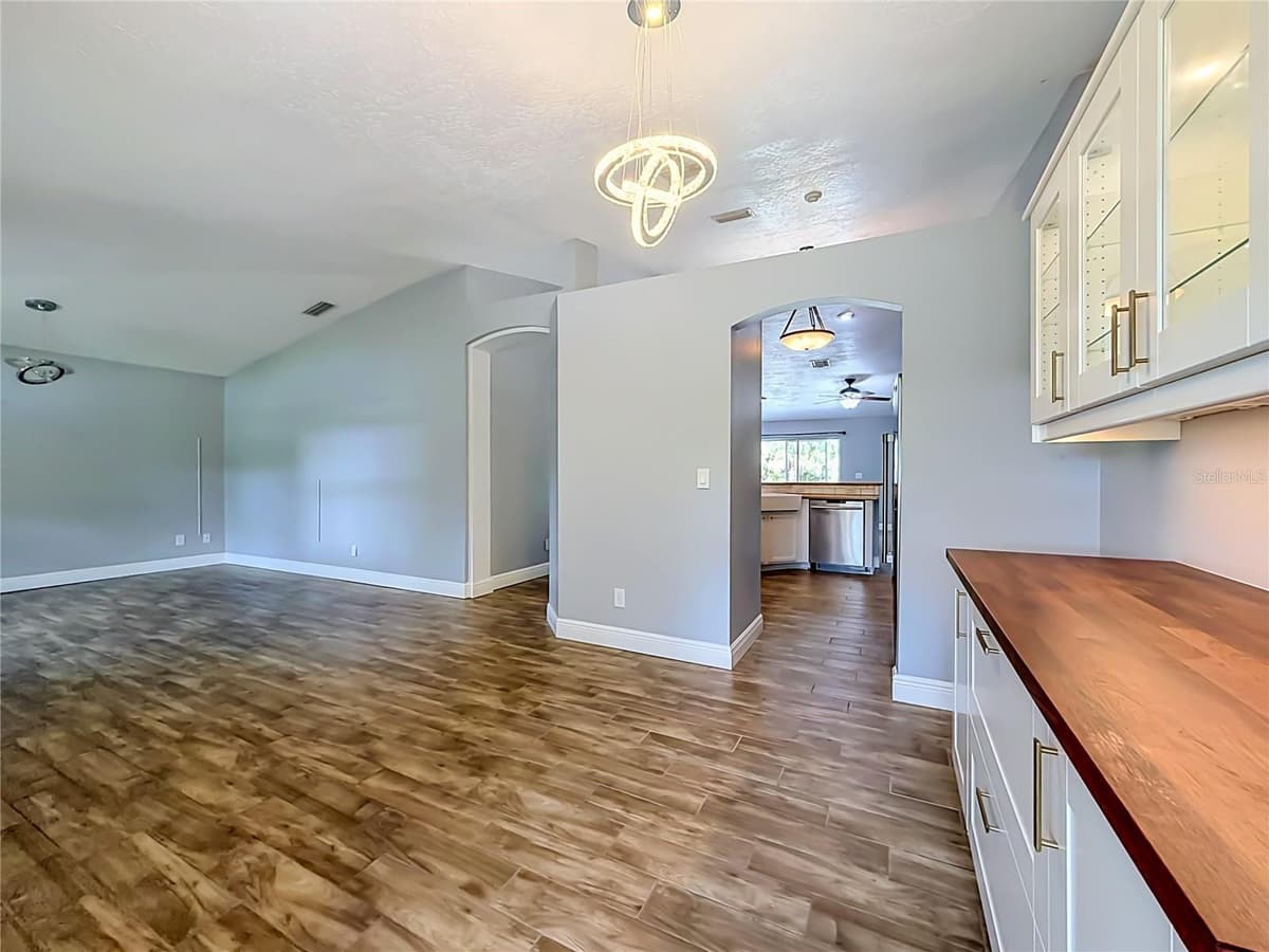 3288 WALLACE AVENUE — photo 25 of 36