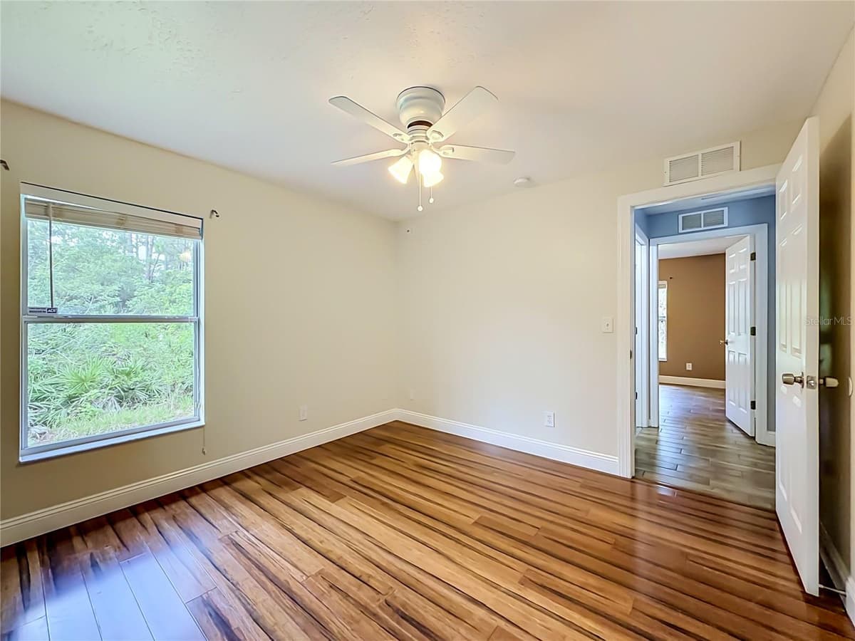 3288 WALLACE AVENUE — photo 18 of 36