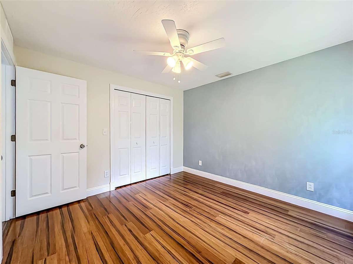 3288 WALLACE AVENUE — photo 20 of 36
