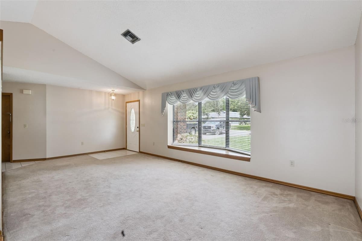 4160 WOOD DRIVE — photo 5 of 49