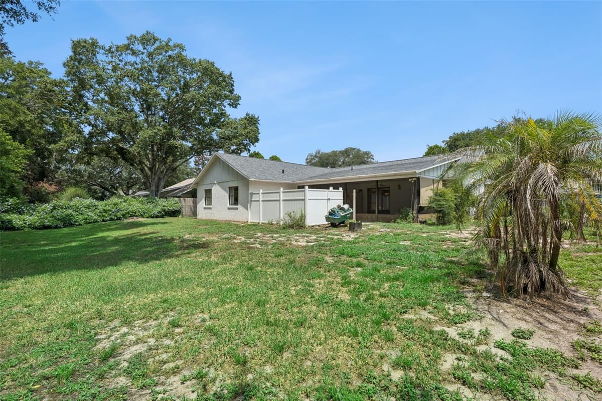 4160 WOOD DRIVE — photo 35 of 49