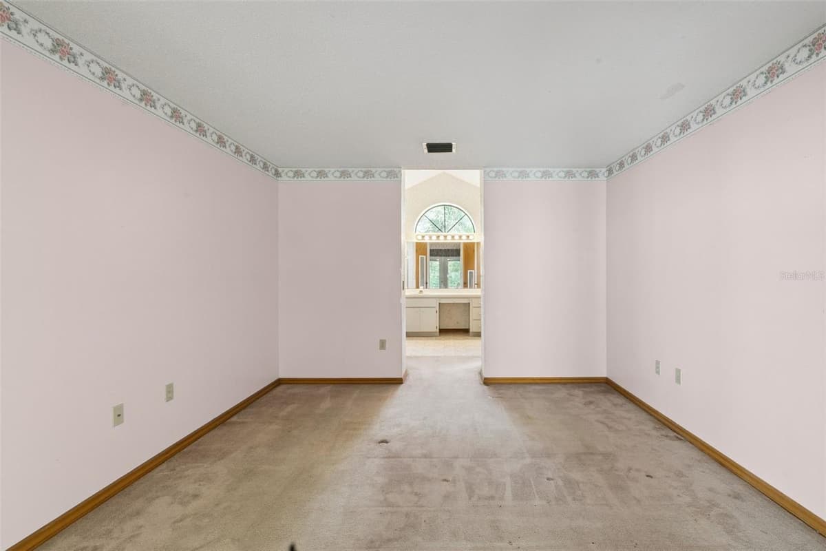 4160 WOOD DRIVE — photo 17 of 49