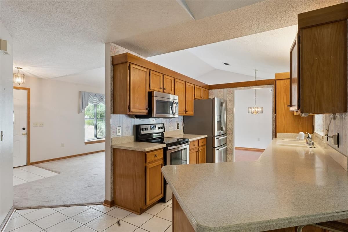 4160 WOOD DRIVE — photo 13 of 49