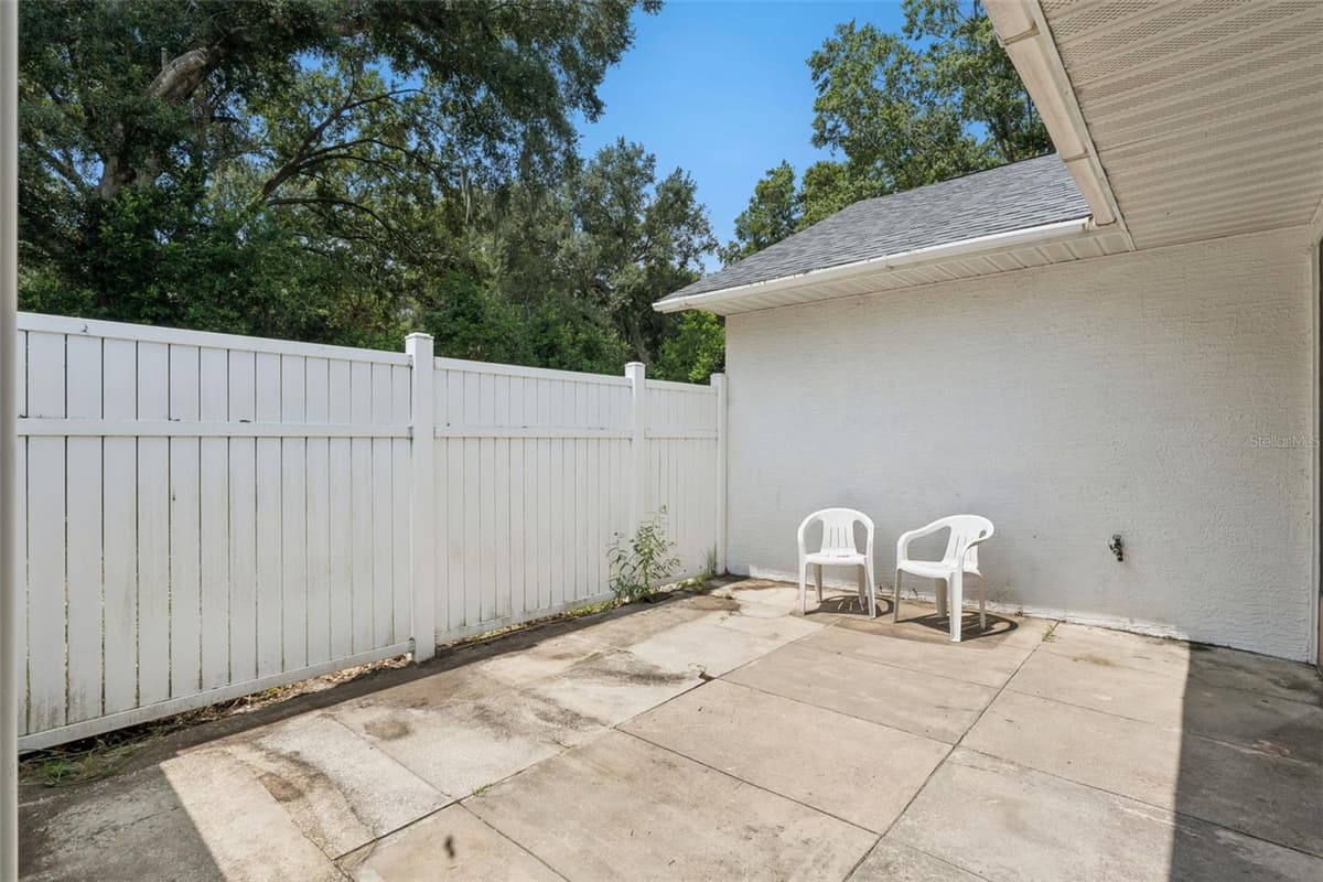 4160 WOOD DRIVE — photo 31 of 49