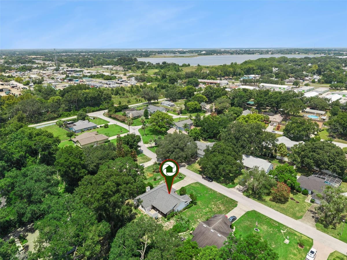 4160 WOOD DRIVE — photo 48 of 49
