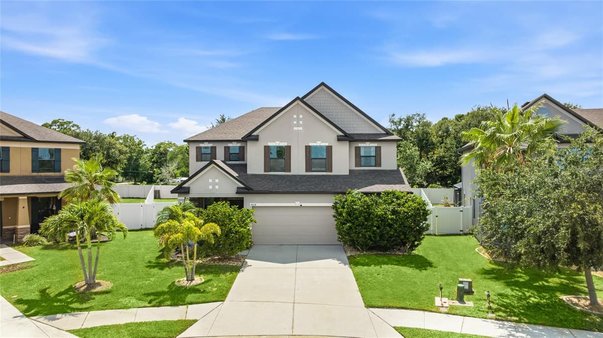 4014 LINDEVER LANE — photo 1 of 52