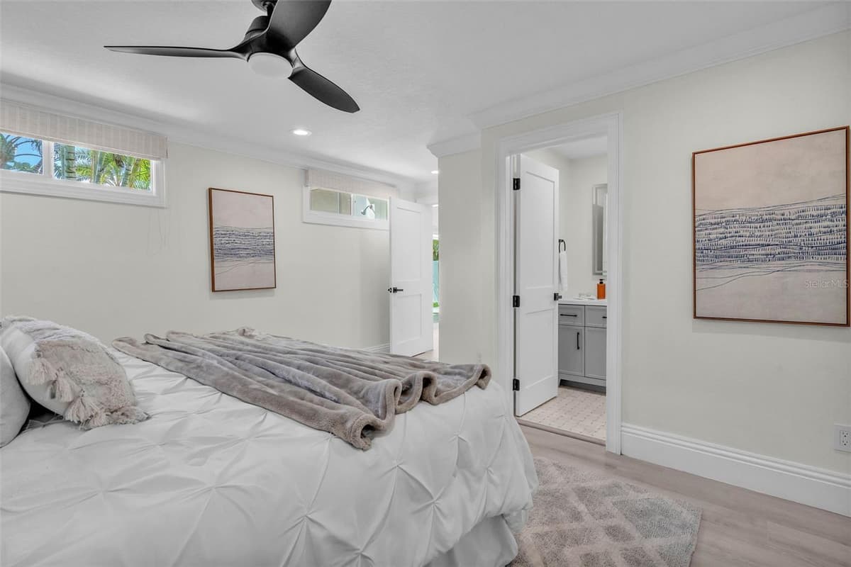 965 BRUCE AVENUE — photo 24 of 33