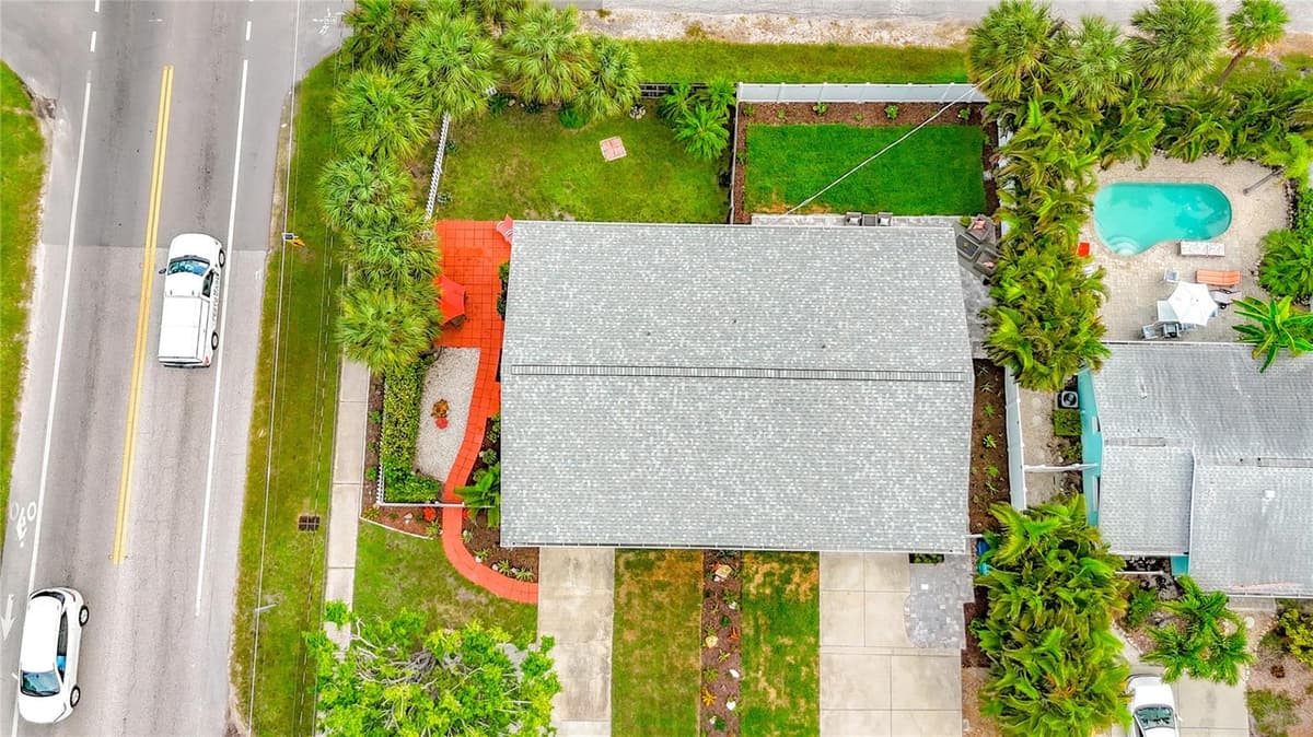 202 PEACOCK LANE — photo 54 of 66