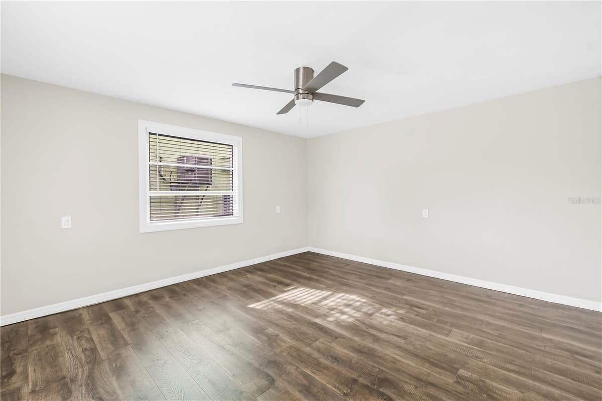 134 86TH TERRACE — photo 19 of 50