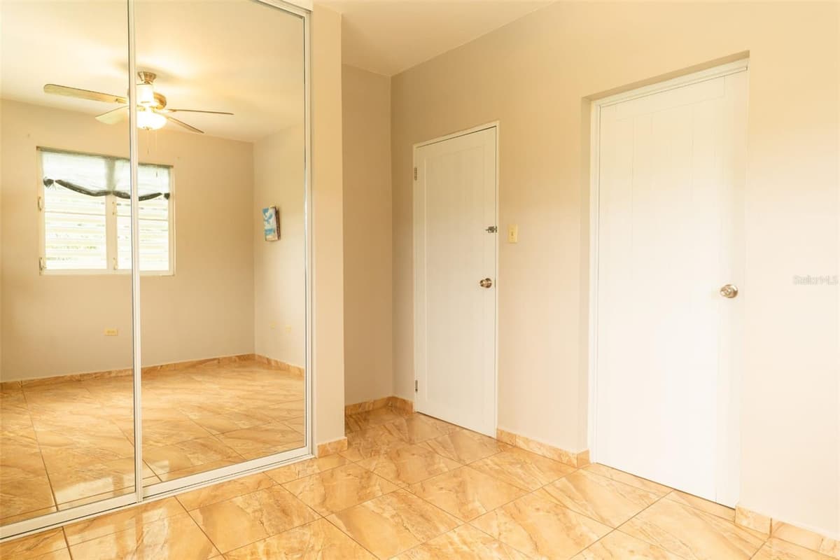 Carr 414 SECTOR LOS PUENTES — photo 19 of 28