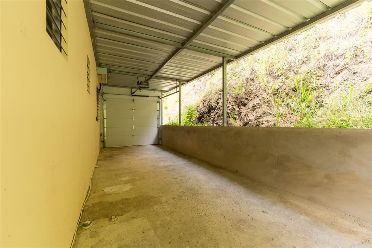 Carr 414 SECTOR LOS PUENTES — photo 22 of 28