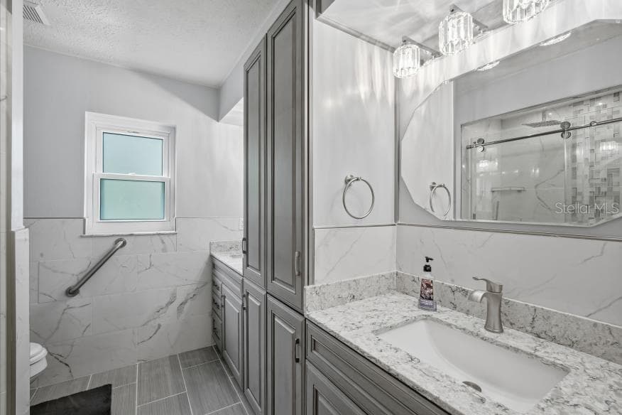 483 LINCOLN AVENUE — photo 22 of 41