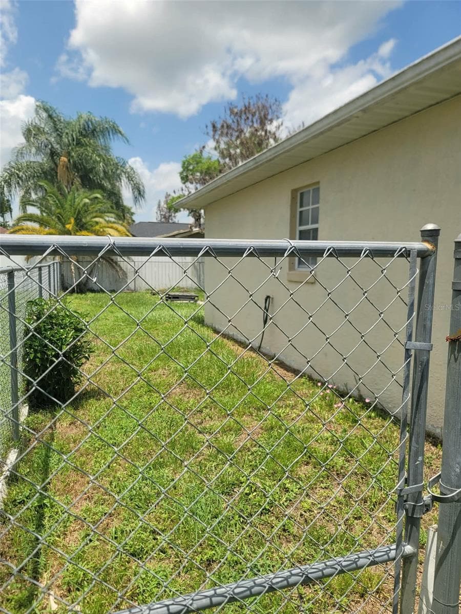 634 BALDWIN DRIVE — photo 30 of 33