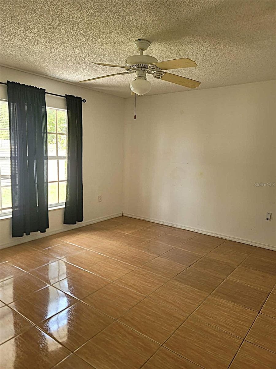 634 BALDWIN DRIVE — photo 17 of 33