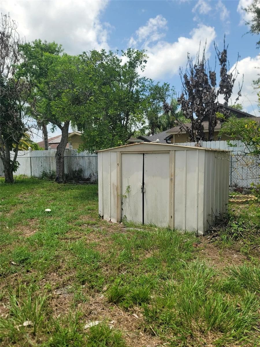 634 BALDWIN DRIVE — photo 33 of 33