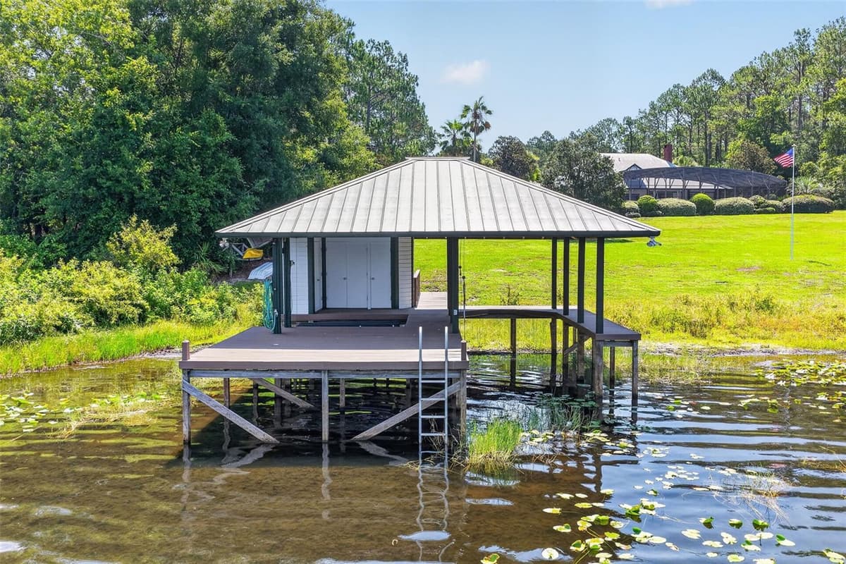 22625 LAKE SENECA ROAD — photo 53 of 62