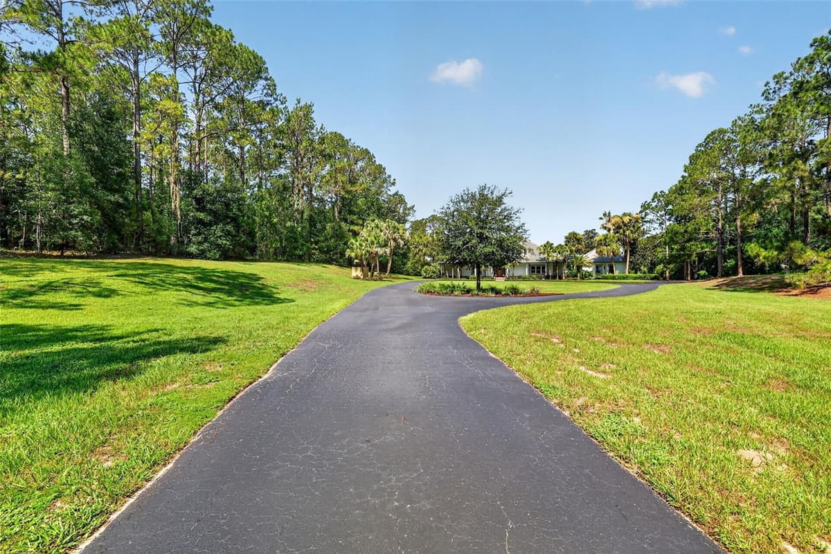 22625 LAKE SENECA ROAD — photo 58 of 62